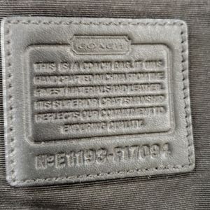 EUC COACH SOHO LYNN BUCKLE SHOULDER HANDBAG